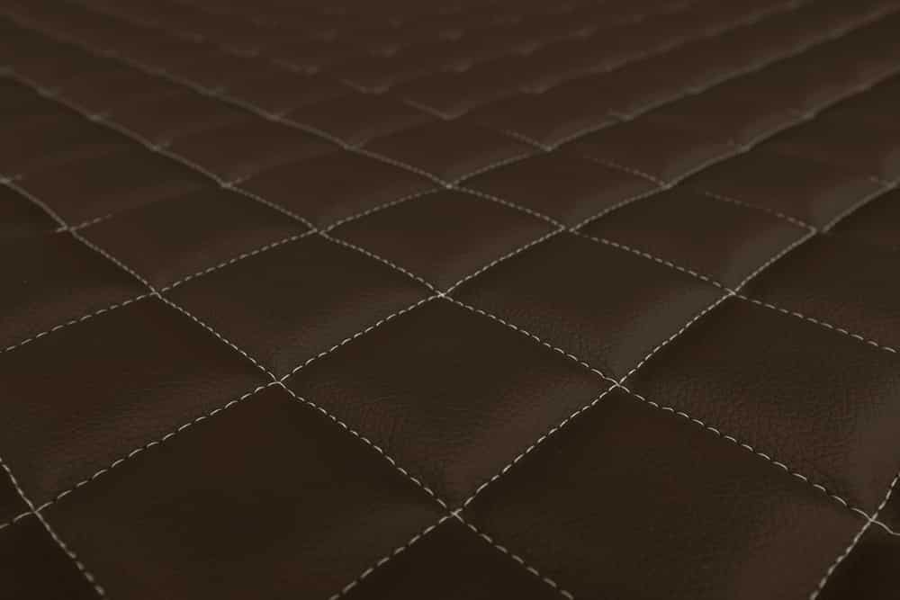 Quilted Faux Leather Floor Mat for MAN TGX Automatic (2018-2020) – Single Drawer