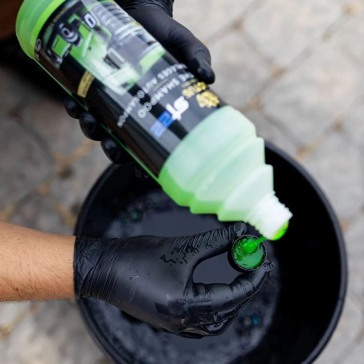 pH Neutral Car Shampoo – Green Apple Scent, 1L